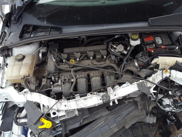 Photo 6 VIN: 1FADP3F25JL246622 - FORD FOCUS 