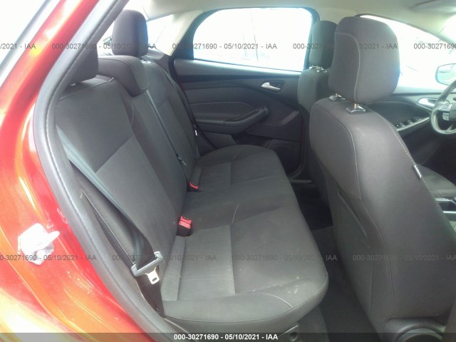 Photo 7 VIN: 1FADP3F25JL256096 - FORD FOCUS 