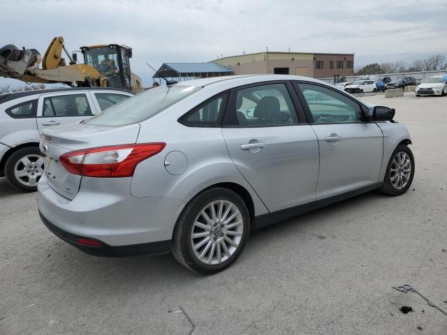 Photo 2 VIN: 1FADP3F26DL121407 - FORD FOCUS SE 