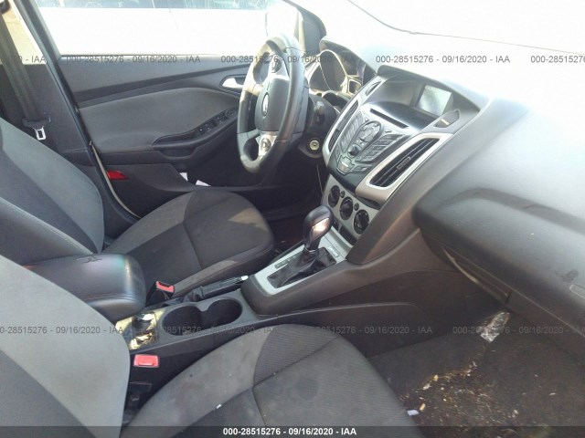 Photo 4 VIN: 1FADP3F26DL123545 - FORD FOCUS 