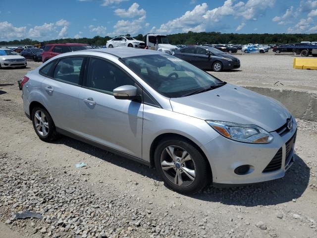 Photo 3 VIN: 1FADP3F26DL136182 - FORD FOCUS 