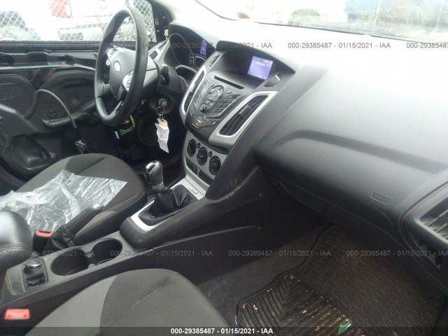 Photo 4 VIN: 1FADP3F26DL186225 - FORD FOCUS 