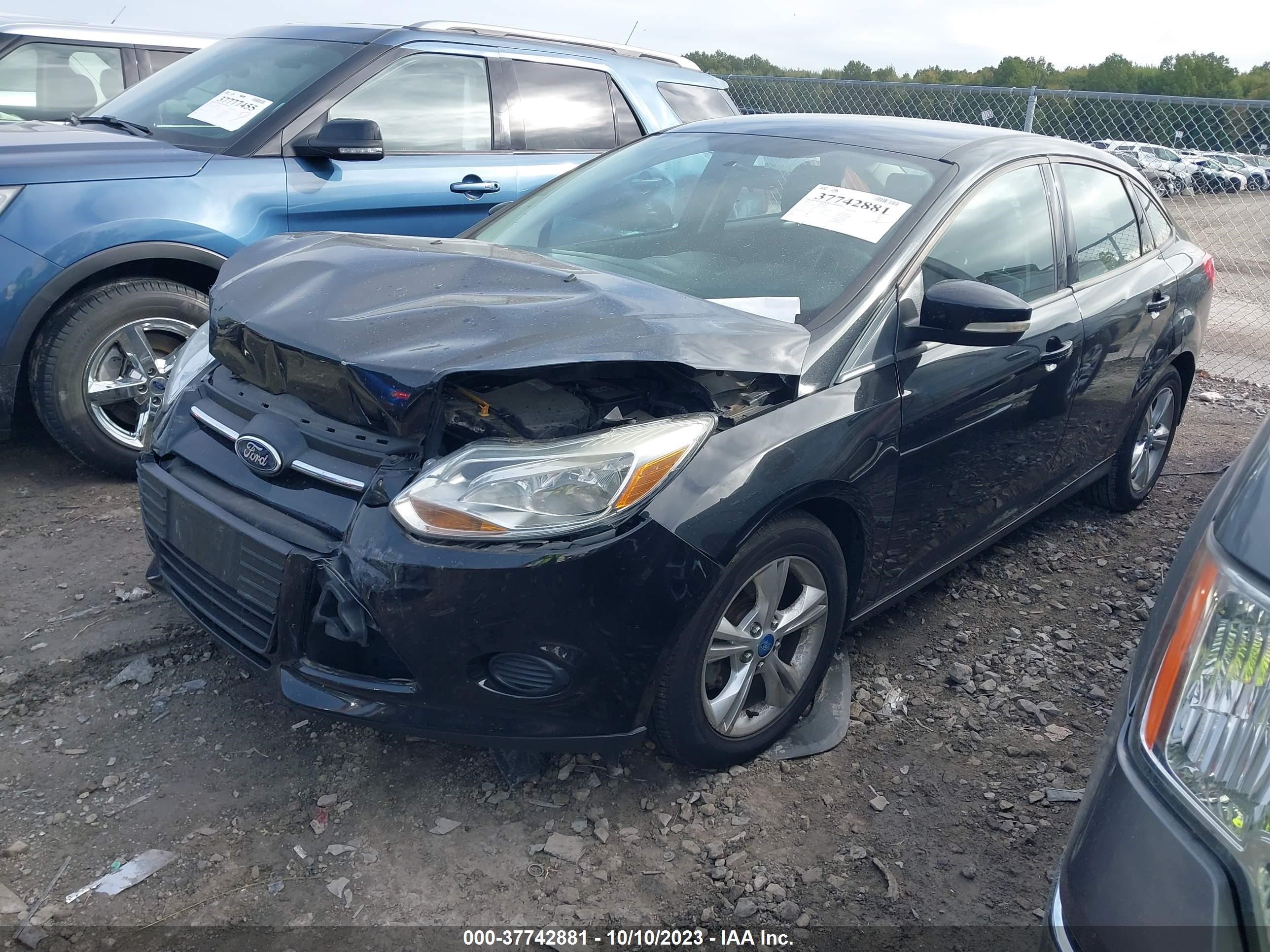 Photo 1 VIN: 1FADP3F26DL218994 - FORD FOCUS 