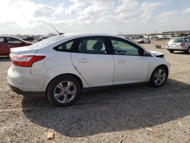 Photo 2 VIN: 1FADP3F26DL244883 - FORD FOCUS SE 