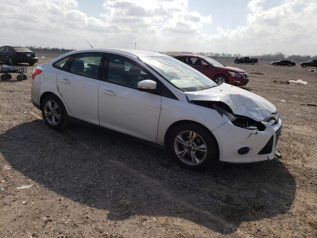 Photo 3 VIN: 1FADP3F26DL244883 - FORD FOCUS SE 