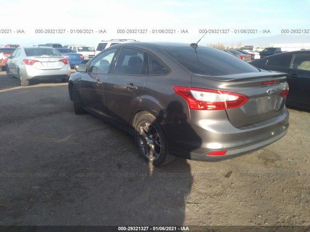 Photo 2 VIN: 1FADP3F26DL245967 - FORD FOCUS 