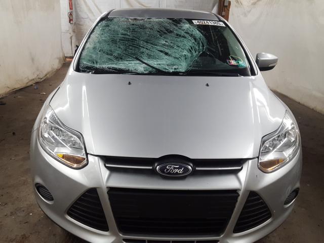 Photo 8 VIN: 1FADP3F26DL284879 - FORD FOCUS SE 