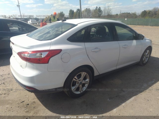 Photo 3 VIN: 1FADP3F26DL285711 - FORD FOCUS 