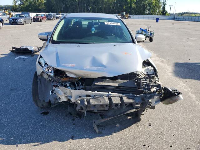 Photo 4 VIN: 1FADP3F26DL288799 - FORD FOCUS 