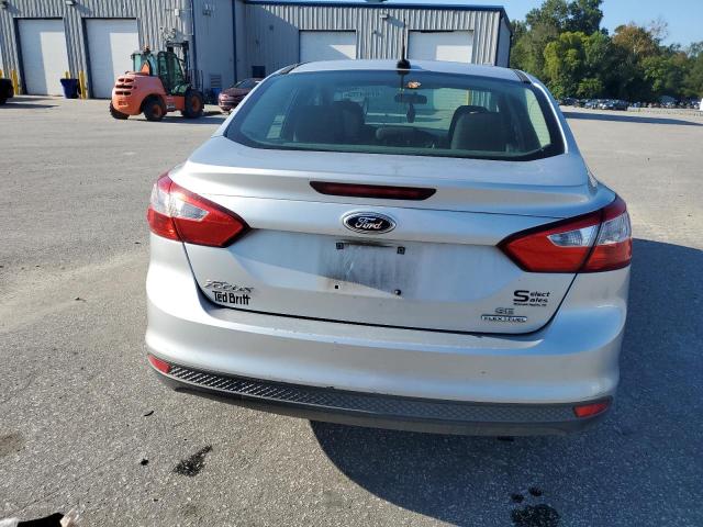 Photo 5 VIN: 1FADP3F26DL288799 - FORD FOCUS 