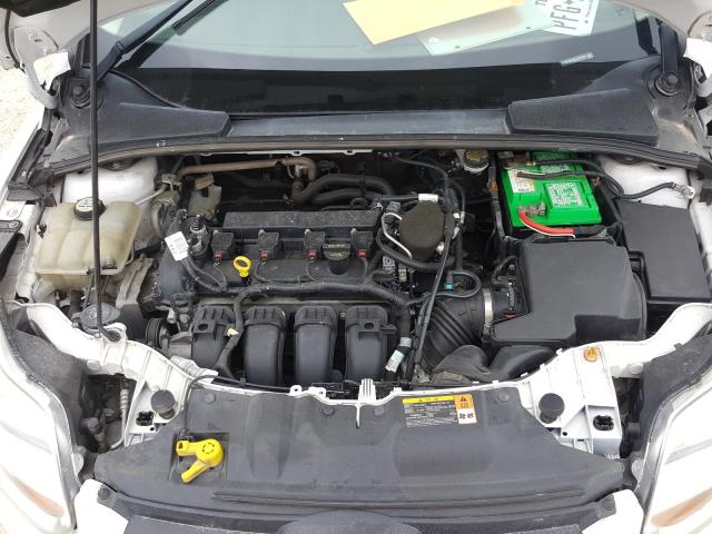 Photo 6 VIN: 1FADP3F26DL297678 - FORD FOCUS SE 