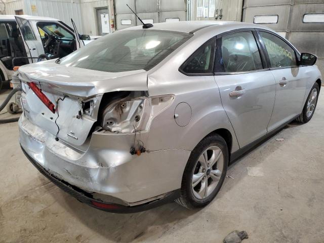 Photo 3 VIN: 1FADP3F26DL325902 - FORD FOCUS SE 