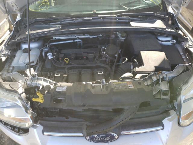 Photo 6 VIN: 1FADP3F26DL374551 - FORD FOCUS 