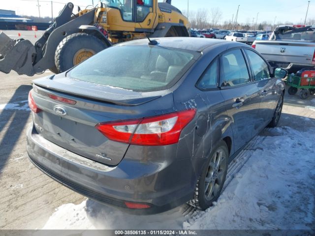 Photo 3 VIN: 1FADP3F26EL106553 - FORD FOCUS 