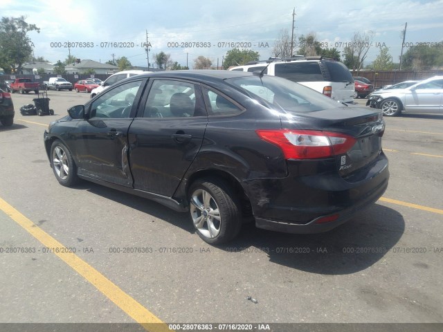 Photo 2 VIN: 1FADP3F26EL136636 - FORD FOCUS 