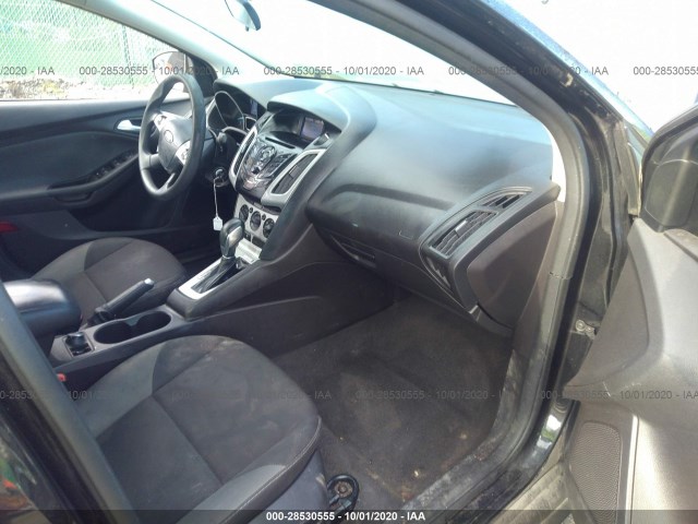 Photo 4 VIN: 1FADP3F26EL153422 - FORD FOCUS 