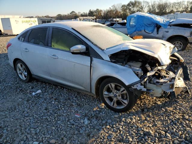 Photo 3 VIN: 1FADP3F26EL173122 - FORD FOCUS SE 