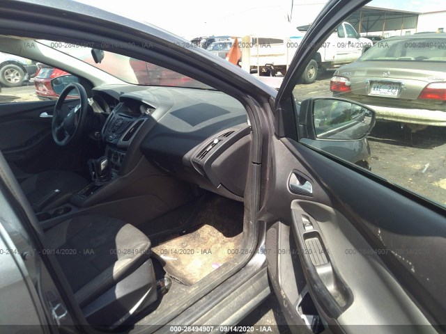 Photo 4 VIN: 1FADP3F26EL202649 - FORD FOCUS 