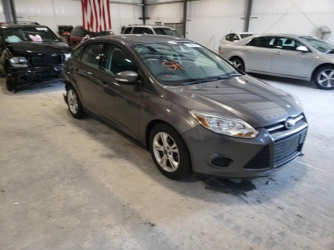 Photo 10 VIN: 1FADP3F26EL209231 - FORD FOCUS SE 