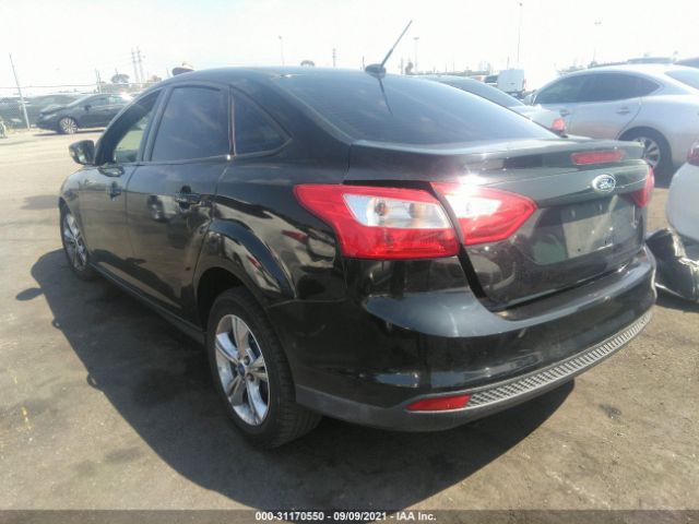 Photo 2 VIN: 1FADP3F26EL282101 - FORD FOCUS 