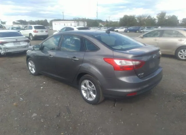 Photo 2 VIN: 1FADP3F26EL310012 - FORD FOCUS 