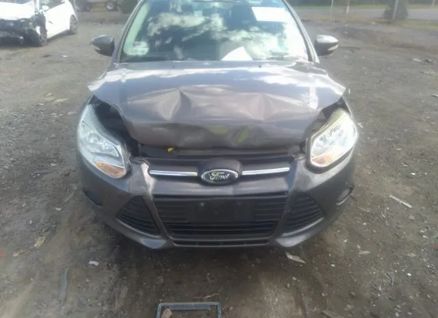 Photo 5 VIN: 1FADP3F26EL310012 - FORD FOCUS 