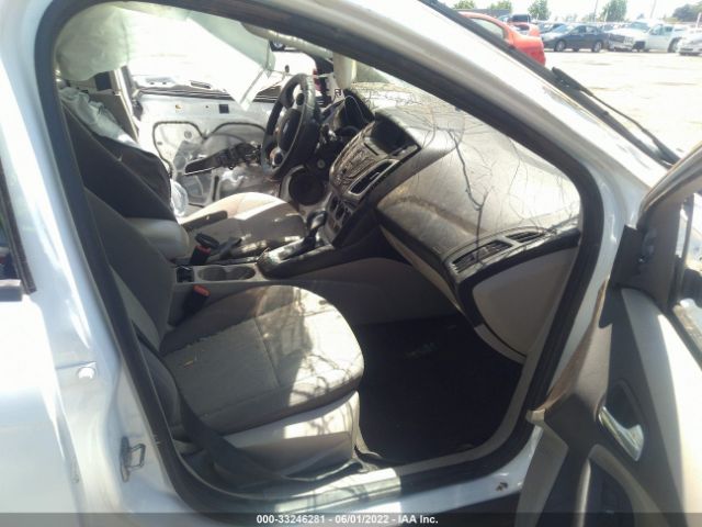 Photo 4 VIN: 1FADP3F26EL330549 - FORD FOCUS 