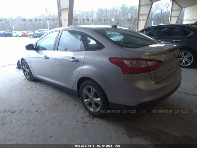 Photo 2 VIN: 1FADP3F26EL370789 - FORD FOCUS 