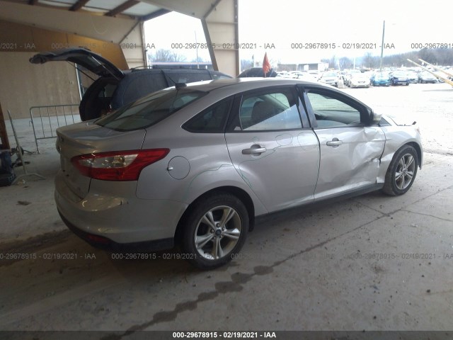 Photo 3 VIN: 1FADP3F26EL370789 - FORD FOCUS 