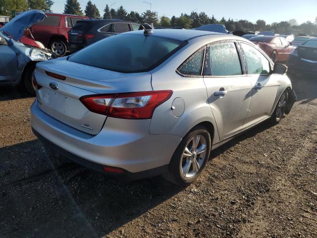 Photo 2 VIN: 1FADP3F26EL379332 - FORD FOCUS SE 