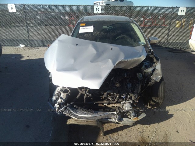 Photo 5 VIN: 1FADP3F26EL390122 - FORD FOCUS 