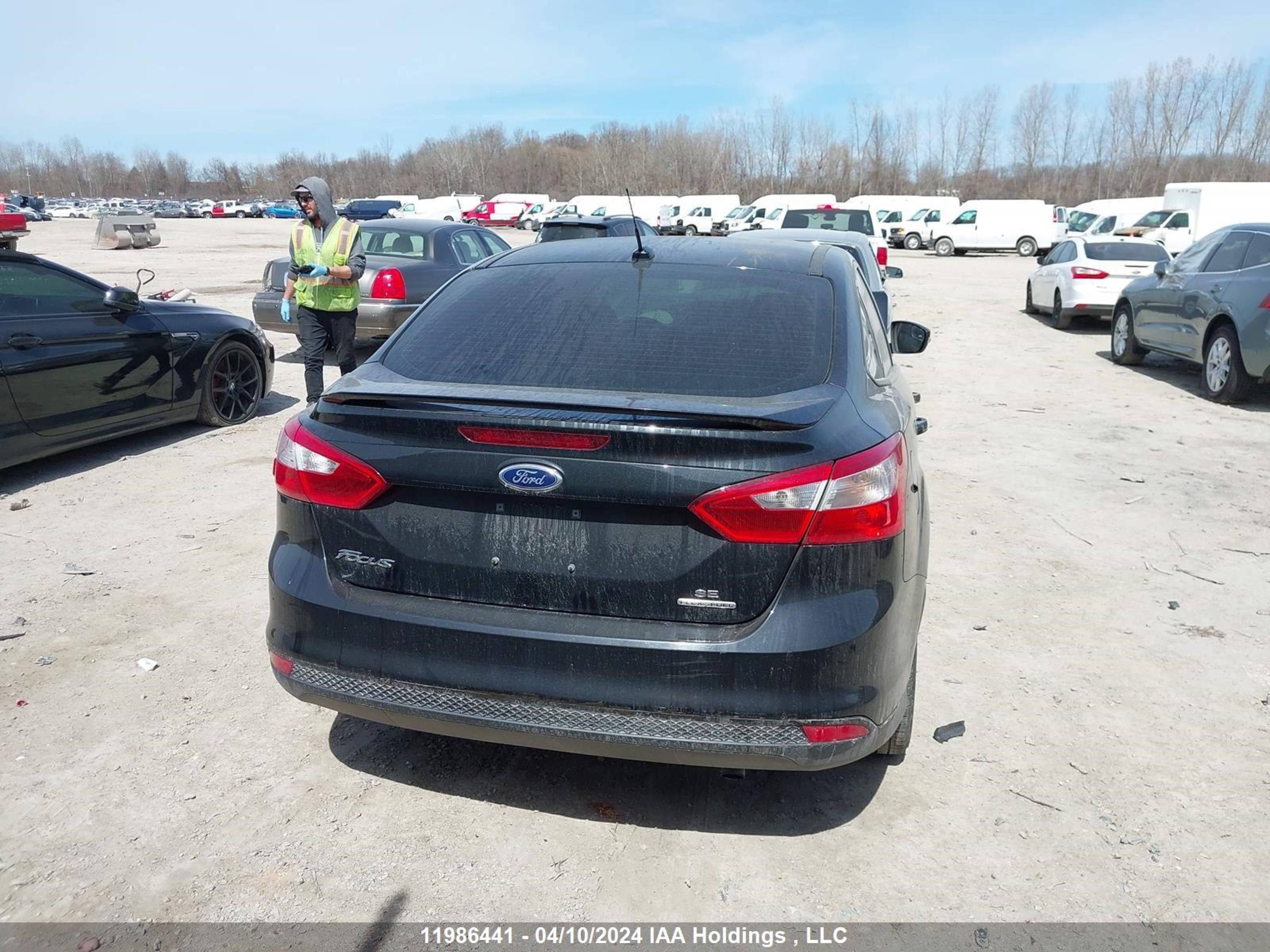 Photo 15 VIN: 1FADP3F26EL401250 - FORD FOCUS 