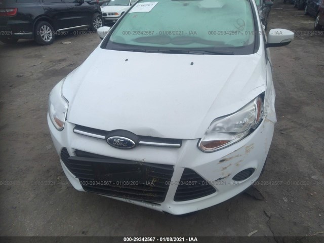 Photo 5 VIN: 1FADP3F26EL402446 - FORD FOCUS 