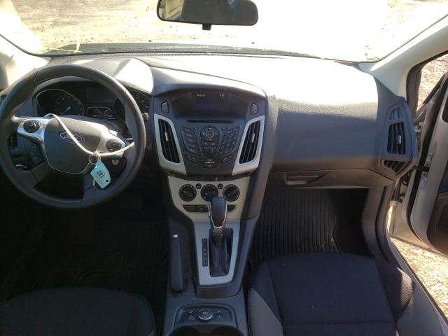 Photo 8 VIN: 1FADP3F26EL437780 - FORD FOCUS SE 