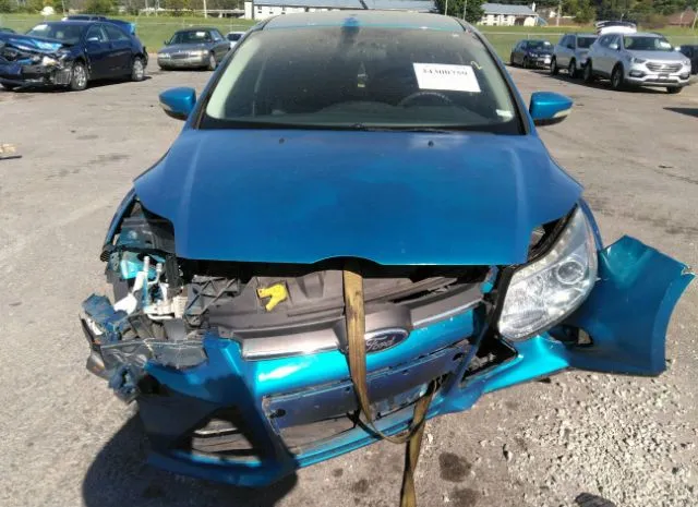 Photo 5 VIN: 1FADP3F26EL440789 - FORD FOCUS 