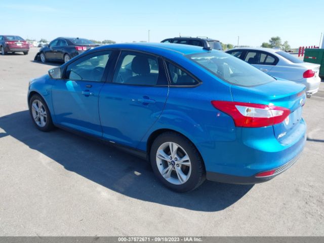 Photo 2 VIN: 1FADP3F26EL452988 - FORD FOCUS 