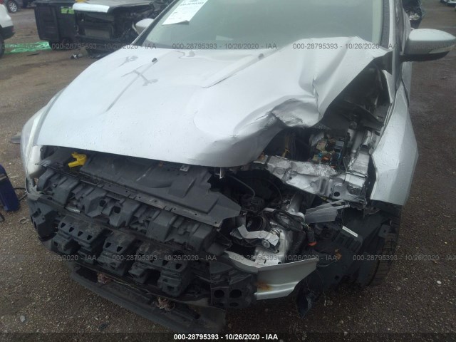 Photo 5 VIN: 1FADP3F26FL202426 - FORD FOCUS 