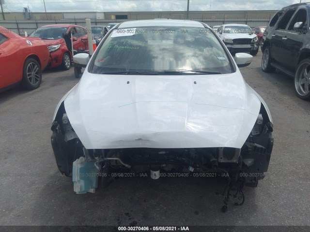 Photo 5 VIN: 1FADP3F26FL224684 - FORD FOCUS 