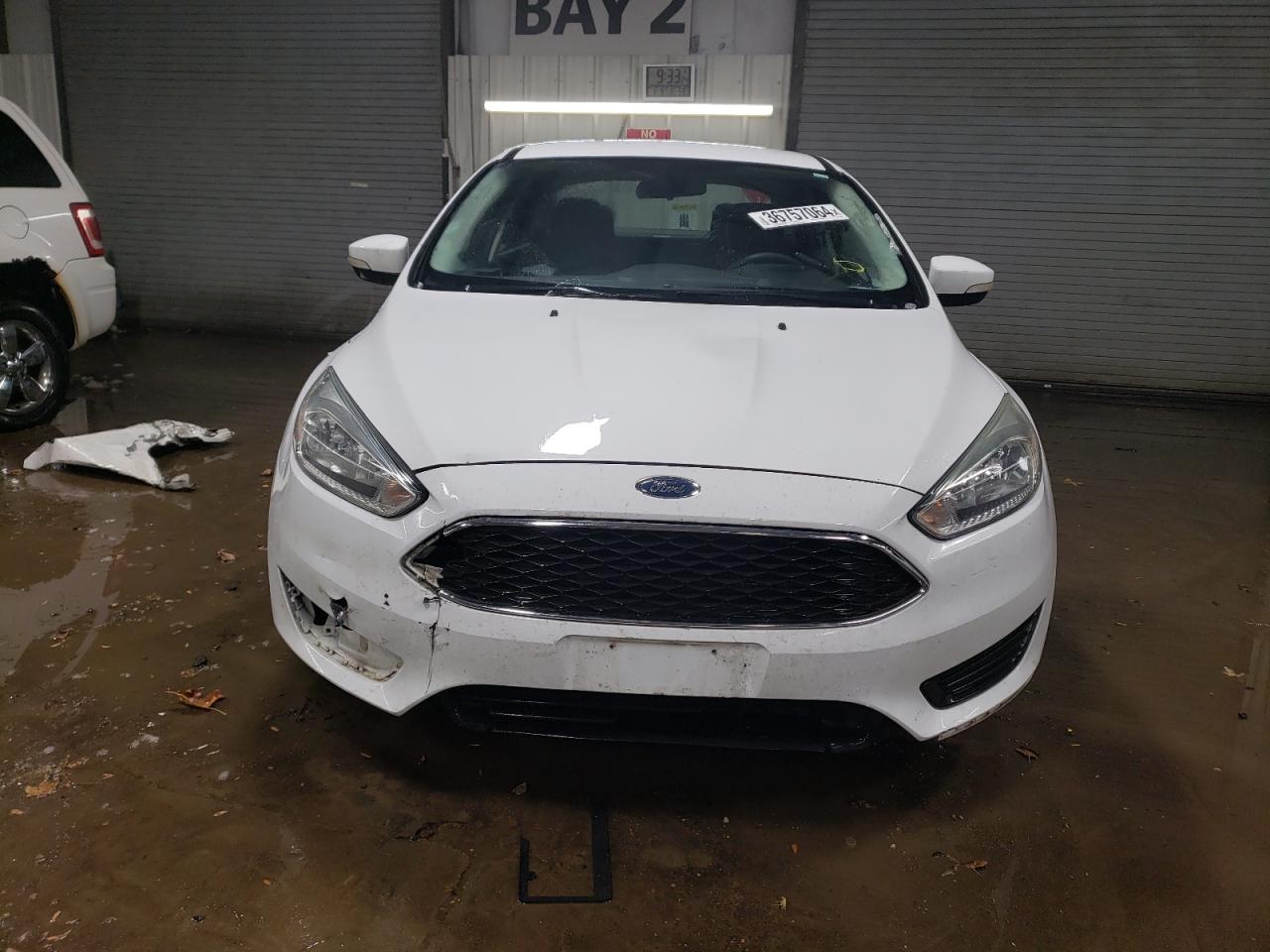 Photo 4 VIN: 1FADP3F26FL254896 - FORD FOCUS 