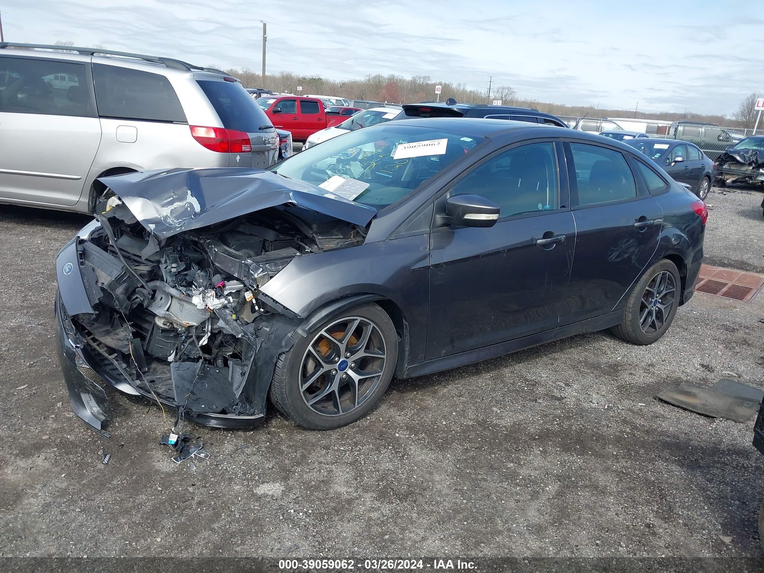 Photo 1 VIN: 1FADP3F26FL298591 - FORD FOCUS 