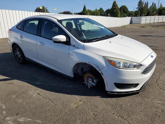 Photo 3 VIN: 1FADP3F26FL316684 - FORD FOCUS SE 