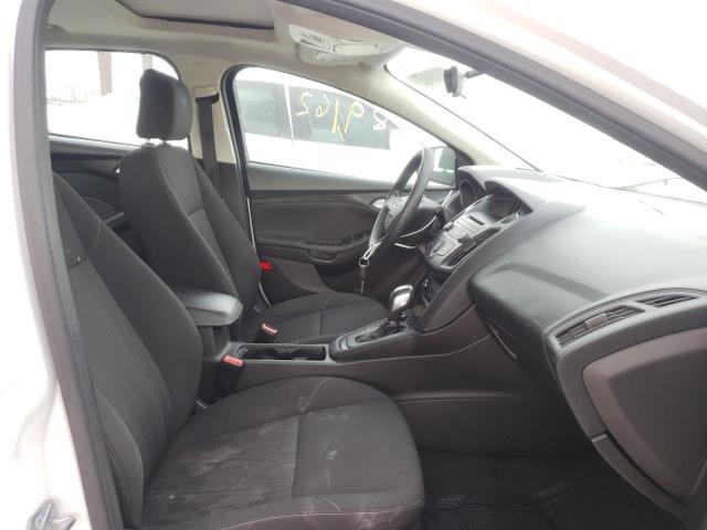 Photo 4 VIN: 1FADP3F26FL325451 - FORD FOCUS SE 