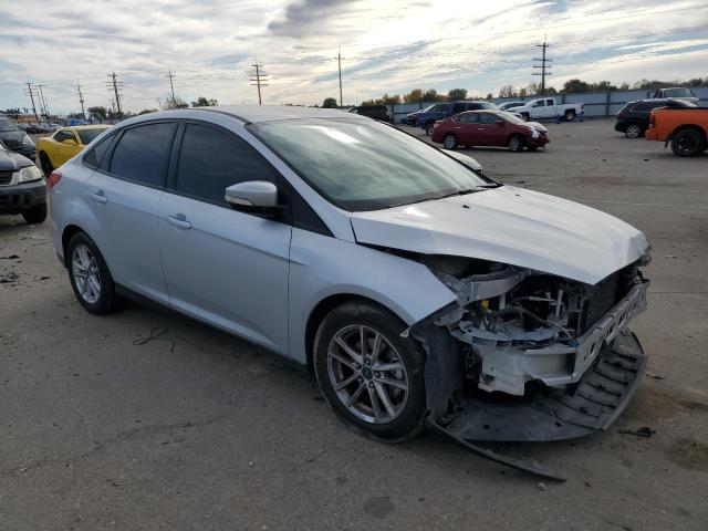 Photo 3 VIN: 1FADP3F26FL329581 - FORD FOCUS SE 