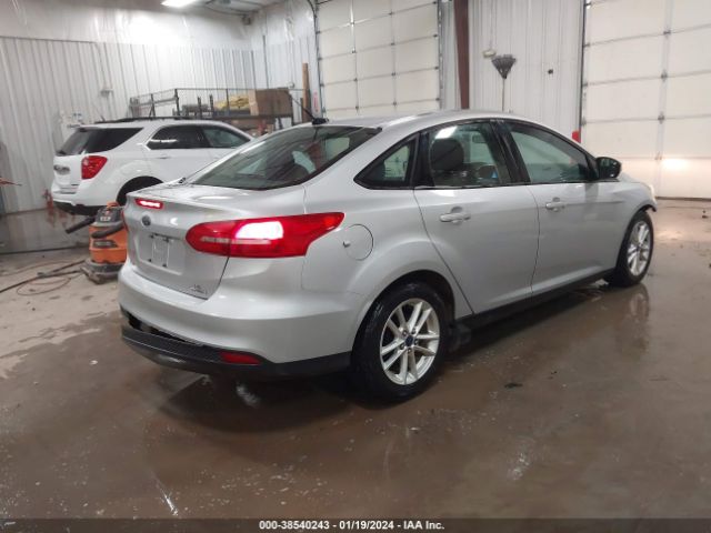 Photo 3 VIN: 1FADP3F26FL370227 - FORD FOCUS 