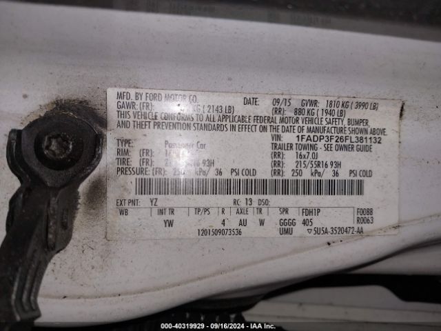 Photo 8 VIN: 1FADP3F26FL381132 - FORD FOCUS 