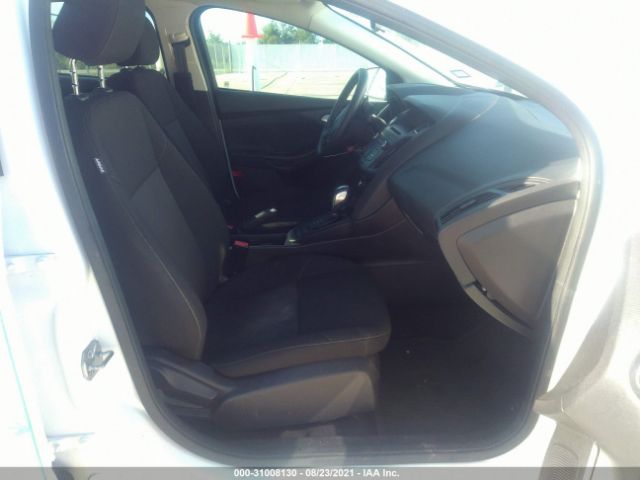 Photo 4 VIN: 1FADP3F26GL202752 - FORD FOCUS 