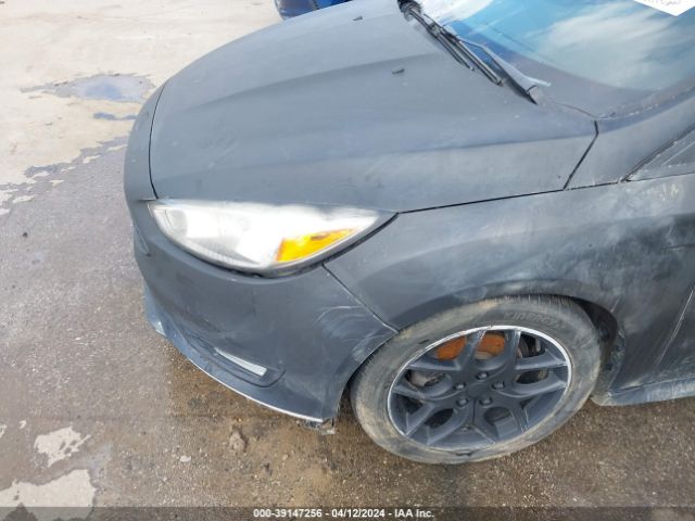 Photo 5 VIN: 1FADP3F26GL211161 - FORD FOCUS 