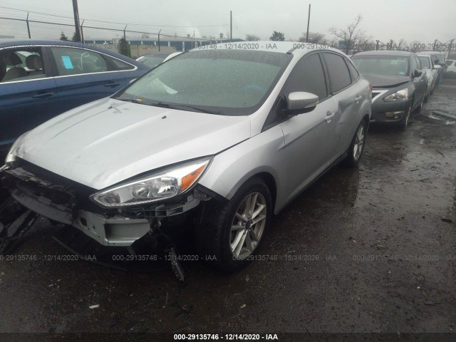 Photo 1 VIN: 1FADP3F26GL231572 - FORD FOCUS 