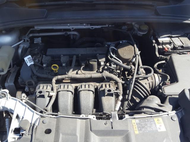 Photo 6 VIN: 1FADP3F26GL272705 - FORD FOCUS SE 