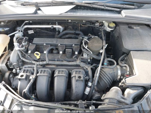 Photo 9 VIN: 1FADP3F26GL273756 - FORD FOCUS 